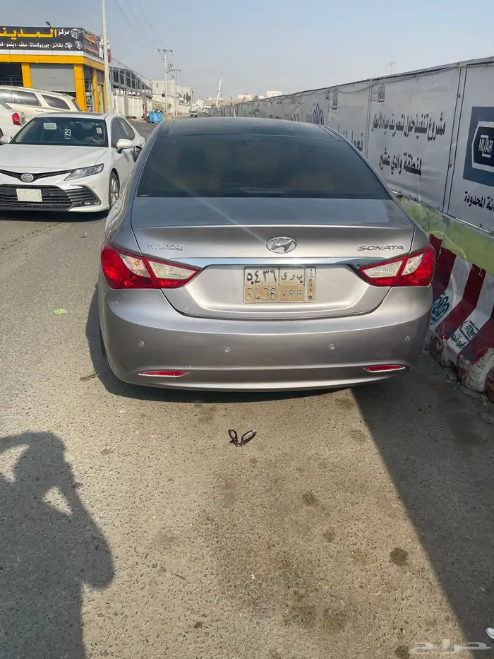 Hyundai sonata 1