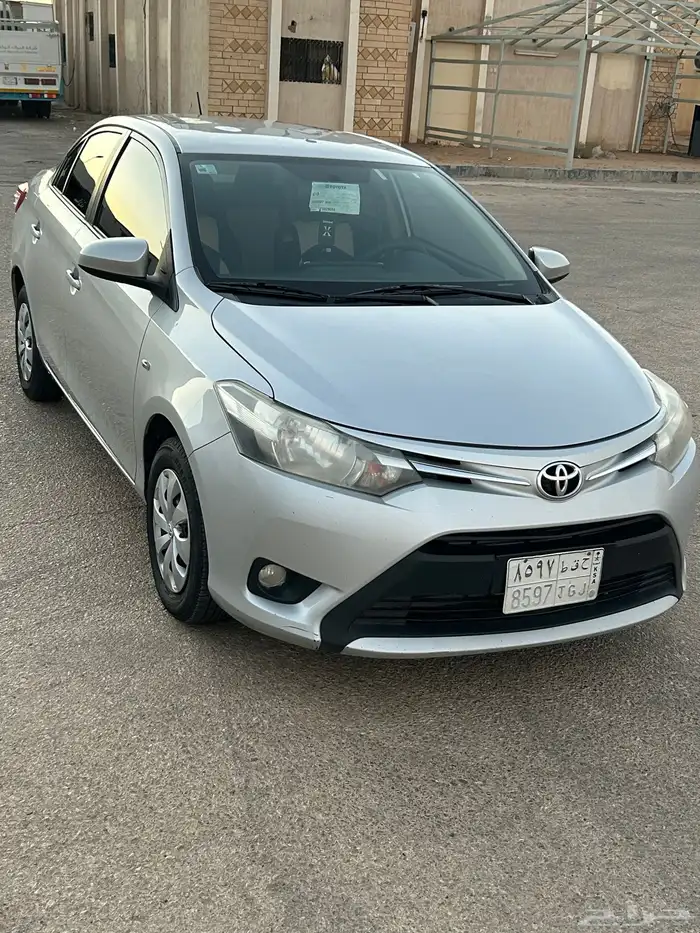 يارس 1