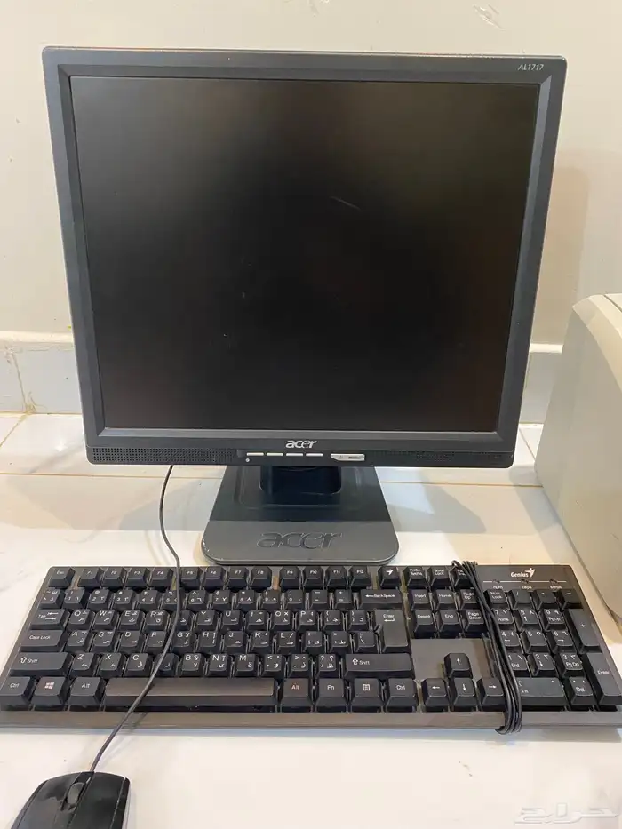 كمبيوتر و طابعة HP 4