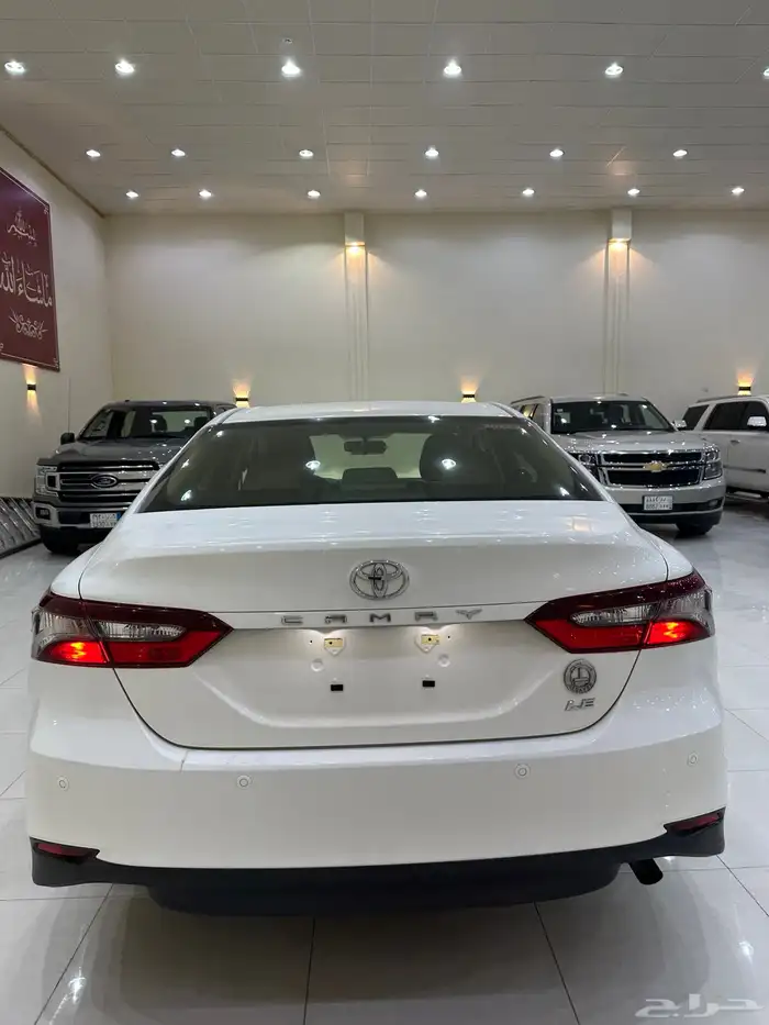 كامري 2022 LE ستاندر وارد الساير ممشي 4 الف فقط شرط فحص 4