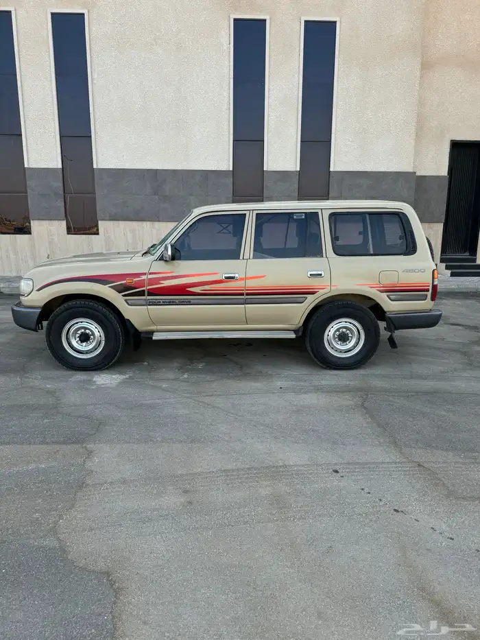 جيب لاندكروزر 97 1