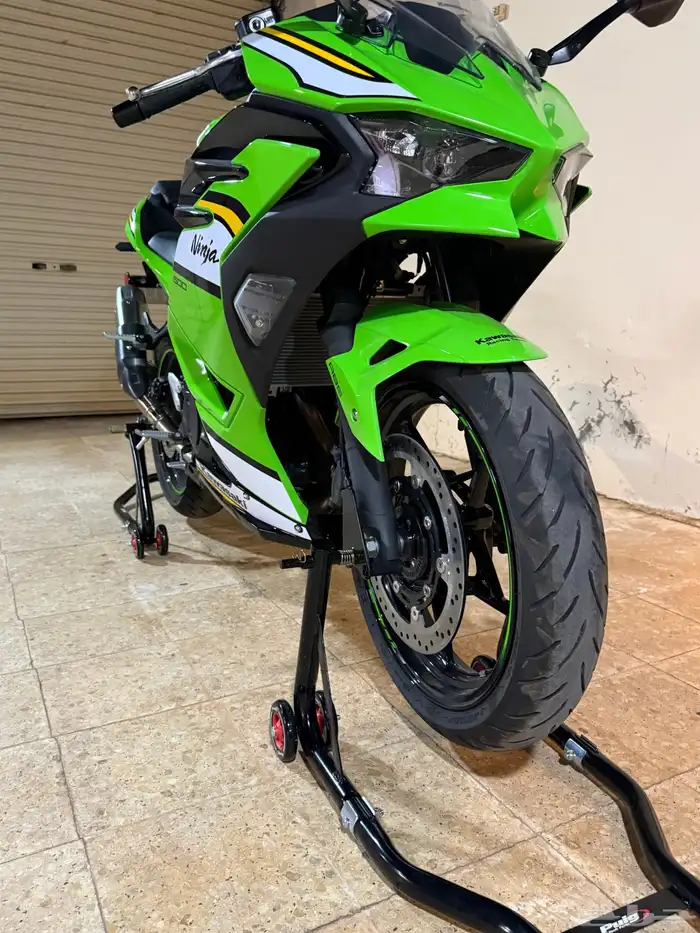 دباب كاوازاكي 2025 ننيجا 500 ABS 8