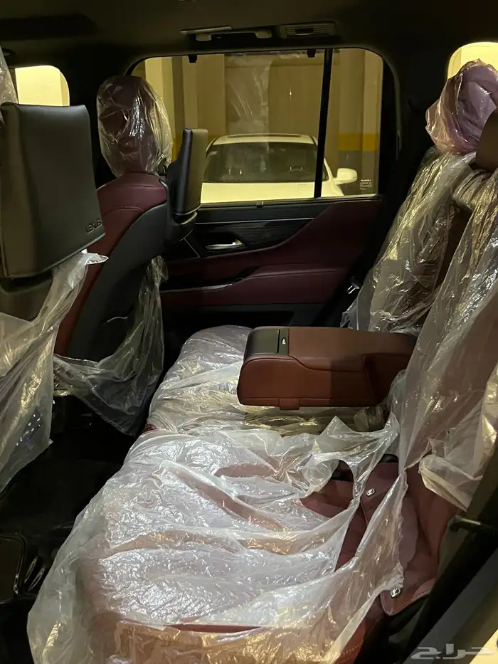 جيب لكزس BB 2024سعودي ممشى 33 الف فقط 16