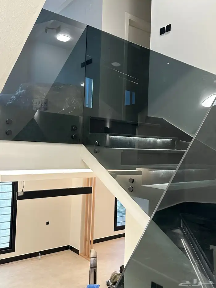 العميد لا اعمال الزجاج والألمنيوم 1