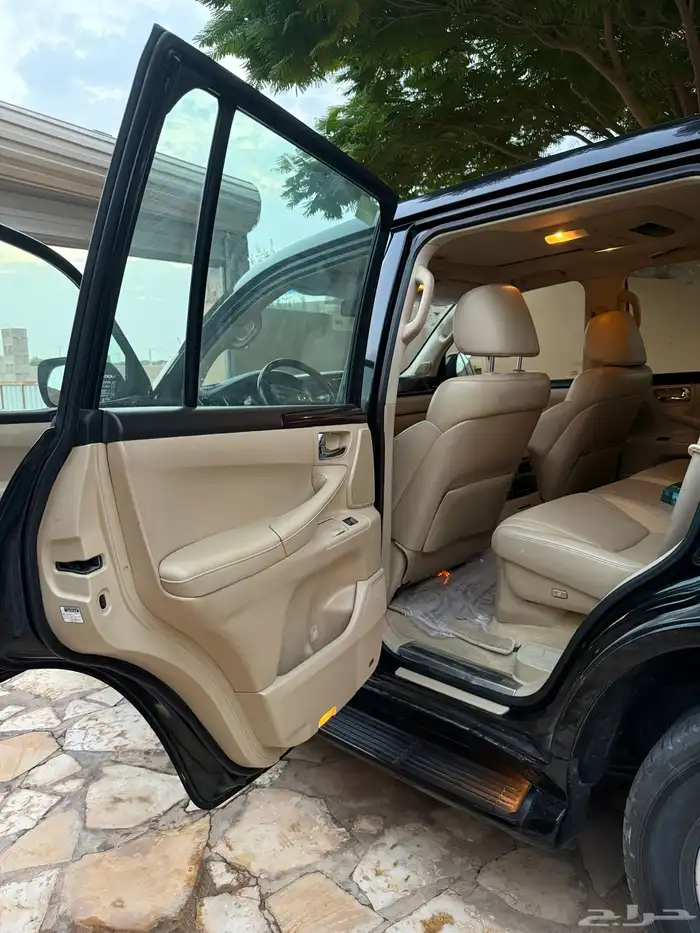 جيب لكزس LX570 بريمي 13