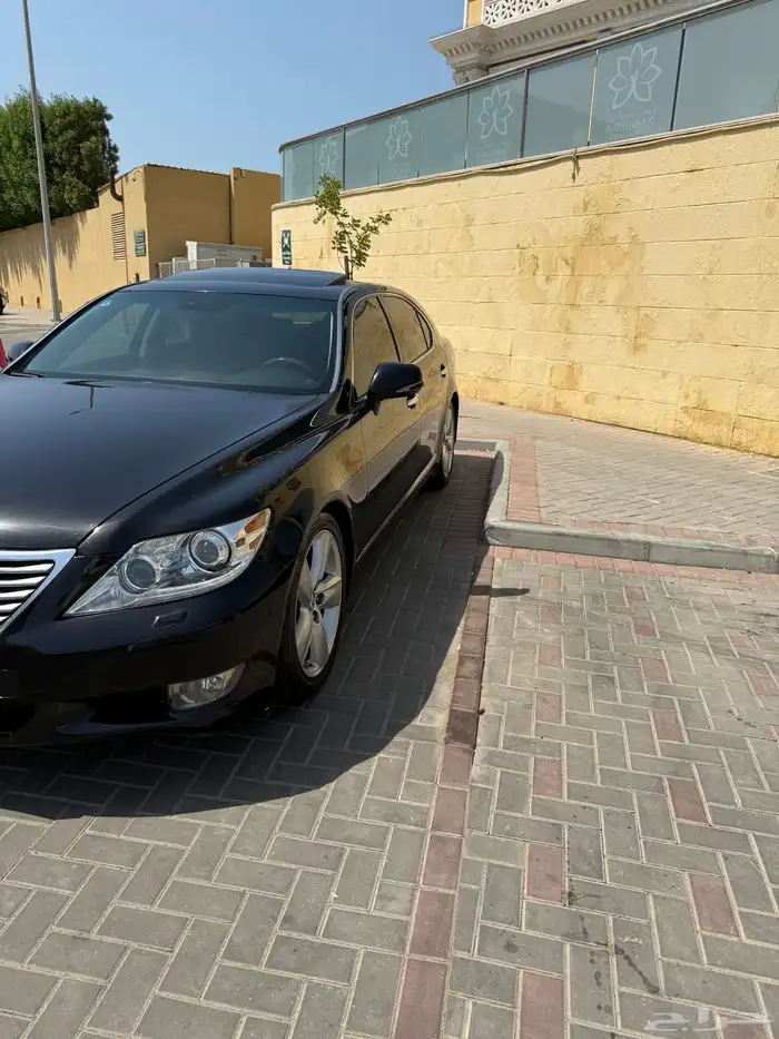 لكزس 460L موديل 2012 سعودي فل كامل 1