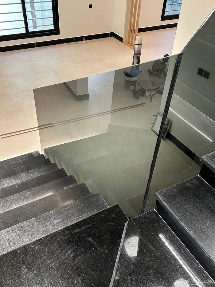 العميد لا اعمال الزجاج والألمنيوم 2