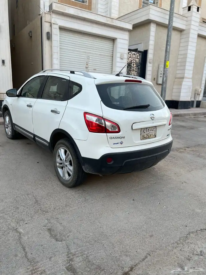 نيسان قاشقاي 2014 2