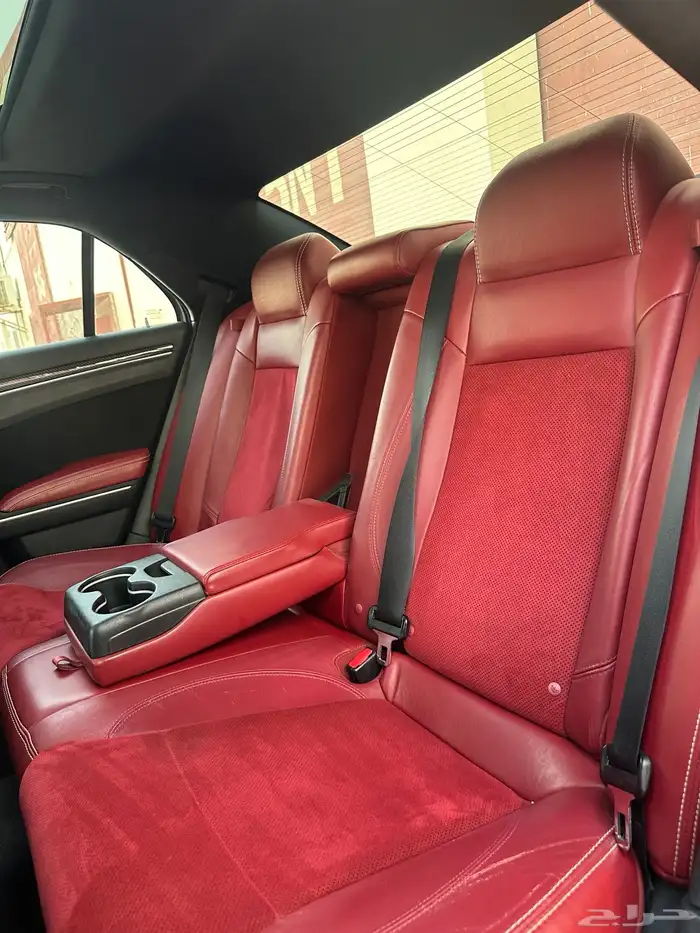 كرايسلر SRT بلاك ايدشن 2014 44