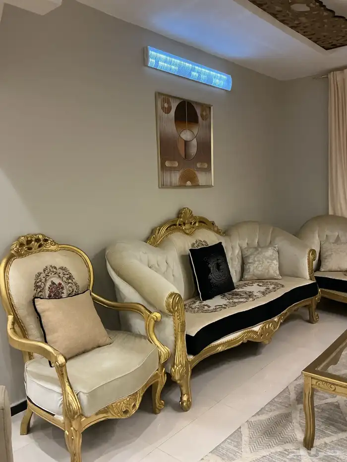 كنب كلاسيكي 0