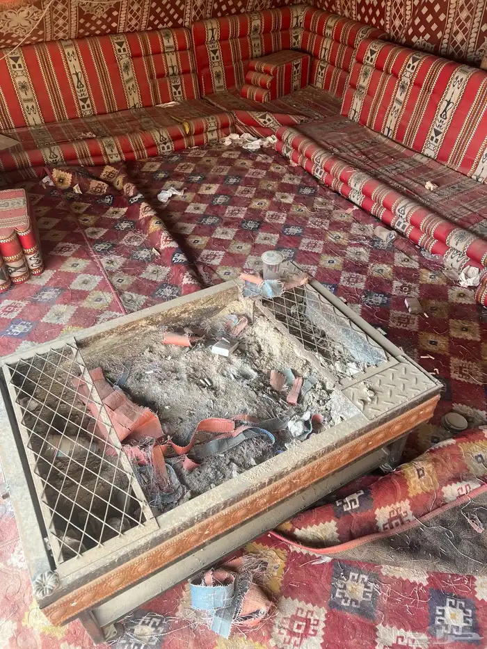للبيع خيمة على وضعه بدون الكهرب 13