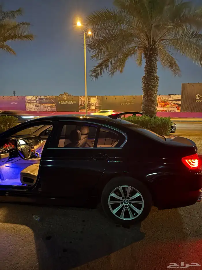 بي ام 520i موديل 2015 للبيع او البدل 9