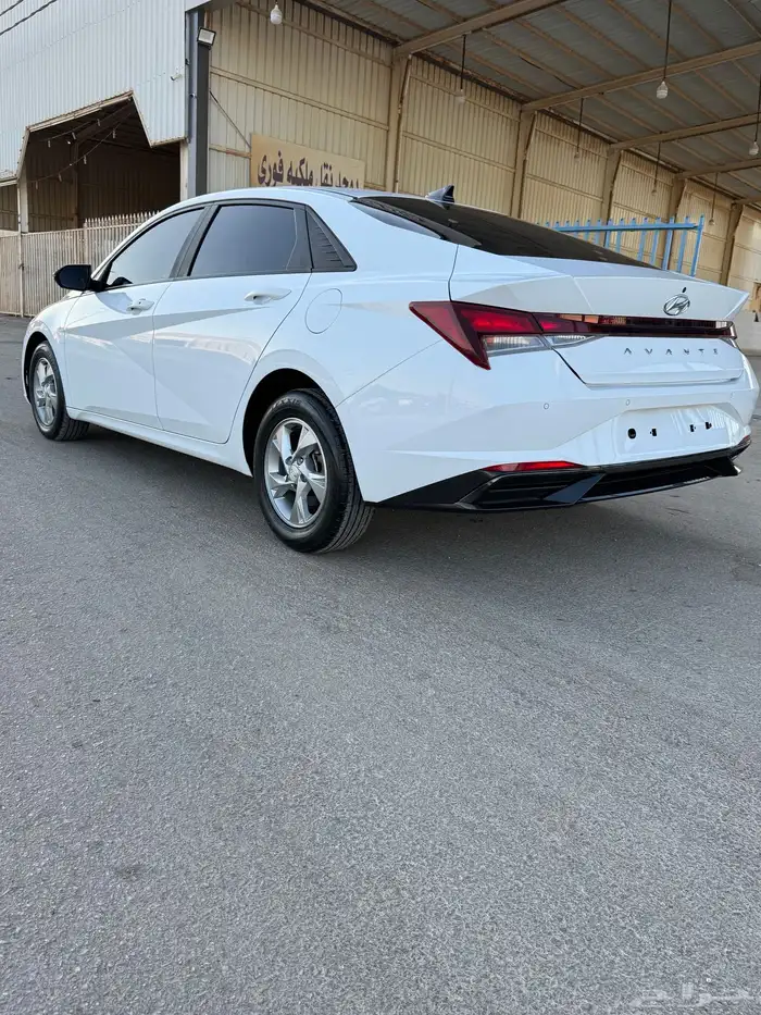 الانترا 2021 بنزين 2