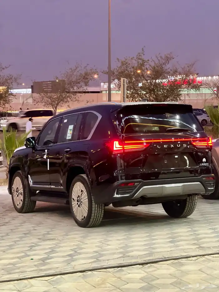 لكزس LX600 BB 2025 وارد سعودي 3