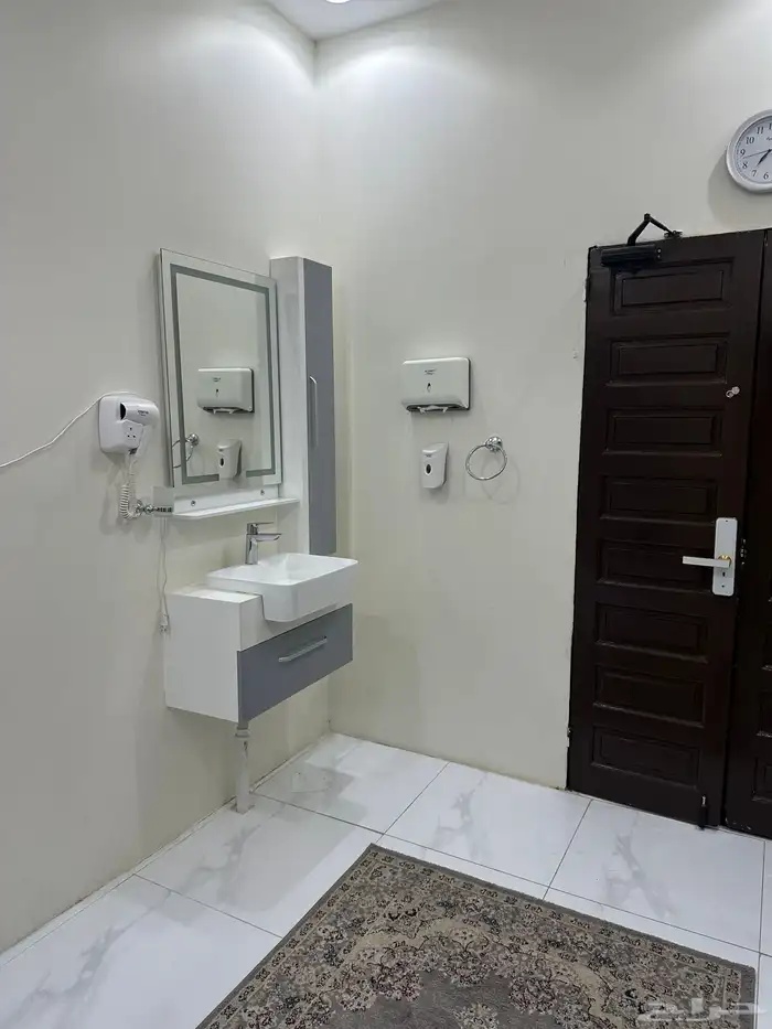 شقة غرفتين وصالة صغيرة 9