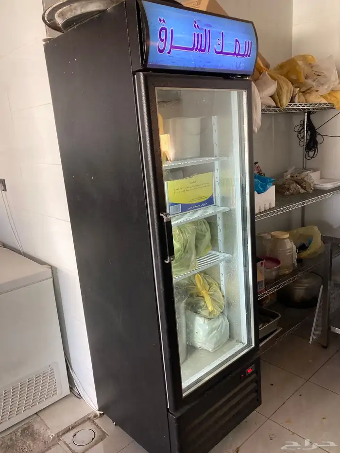 ثلاجه للبيع شرط الشرط بروده كل شي فاكه بكرتونه 0