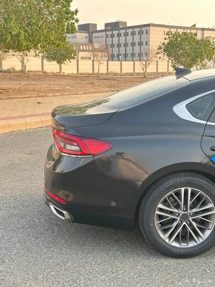 ازيرا جرانديور ديزل فل كامل 2018 13