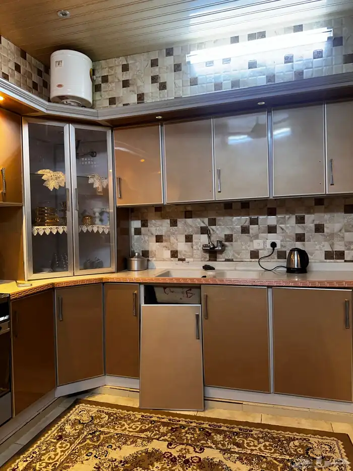 غرفه نوم ومطبخ شبه جديده استخدام فتره قليله جدا  السعر 3000 7