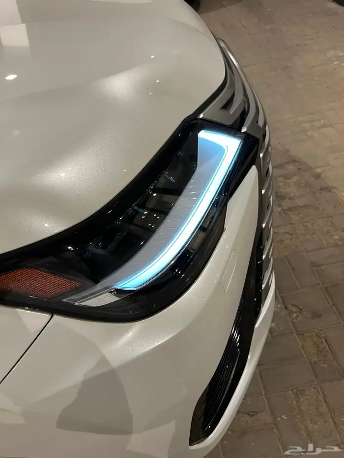 جيب لكزس BB 2024سعودي ممشى 33 الف فقط 7