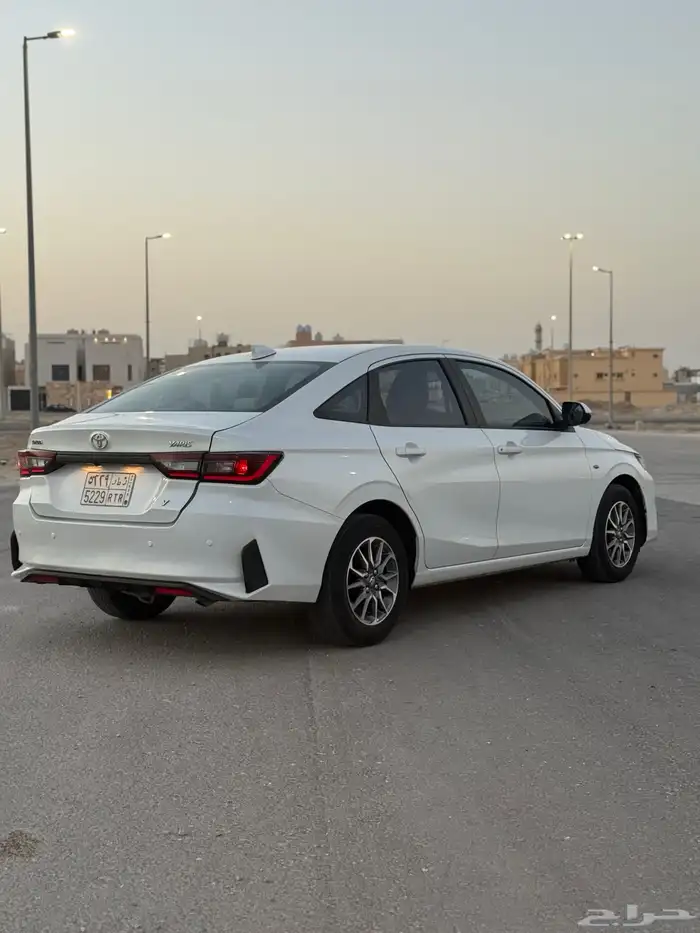 تويوتا _ يارس Y موديل 2023 موتر أخو جديد 5