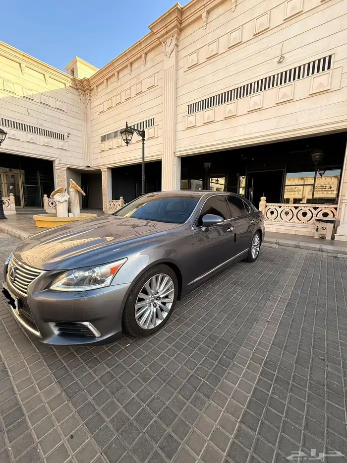 لكزس مستعمل نظيف LS460 2013للبيع 1
