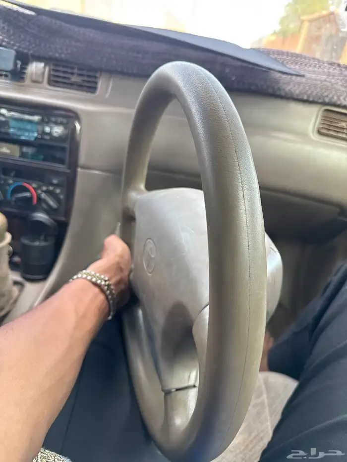 طارة كامري اللون بيج 2002 xli مستخدم نظييف المطلرب350 3