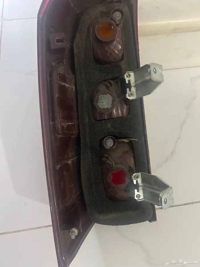 اسطب بترول 2006 نظيف يمين 2