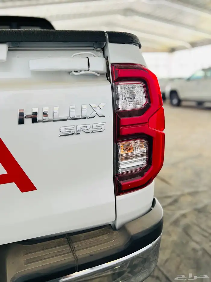 هايلوكس غمارتين S-GLX 4 4 اوتوماتيك  وعادي بنزين وديزل 2025 27