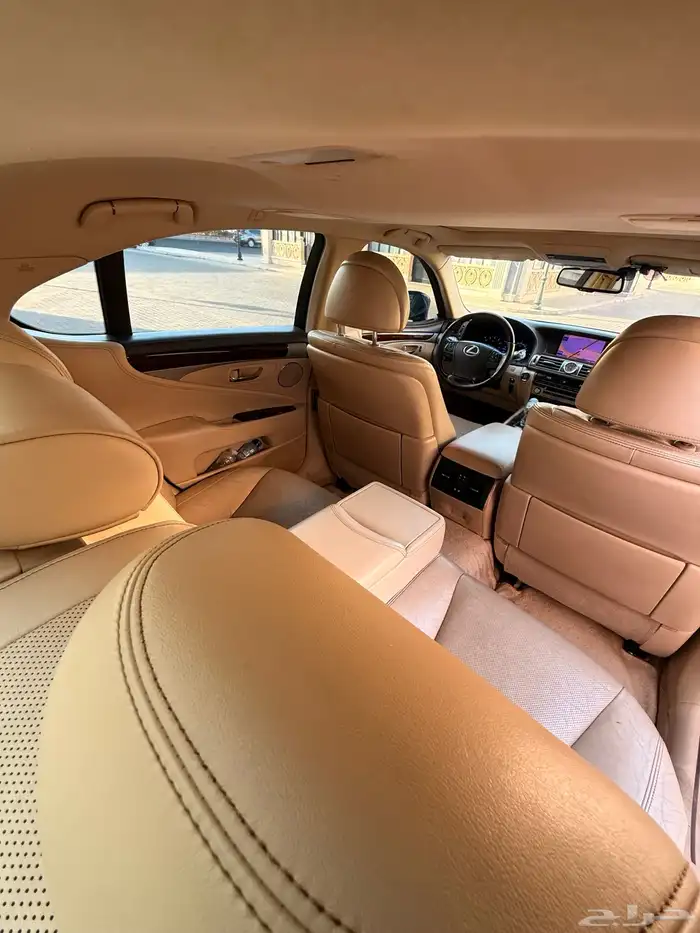 لكزس مستعمل نظيف LS460 2013للبيع 6