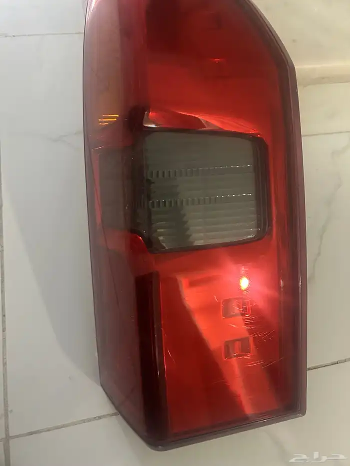 اسطب بترول 2006 نظيف يمين 0