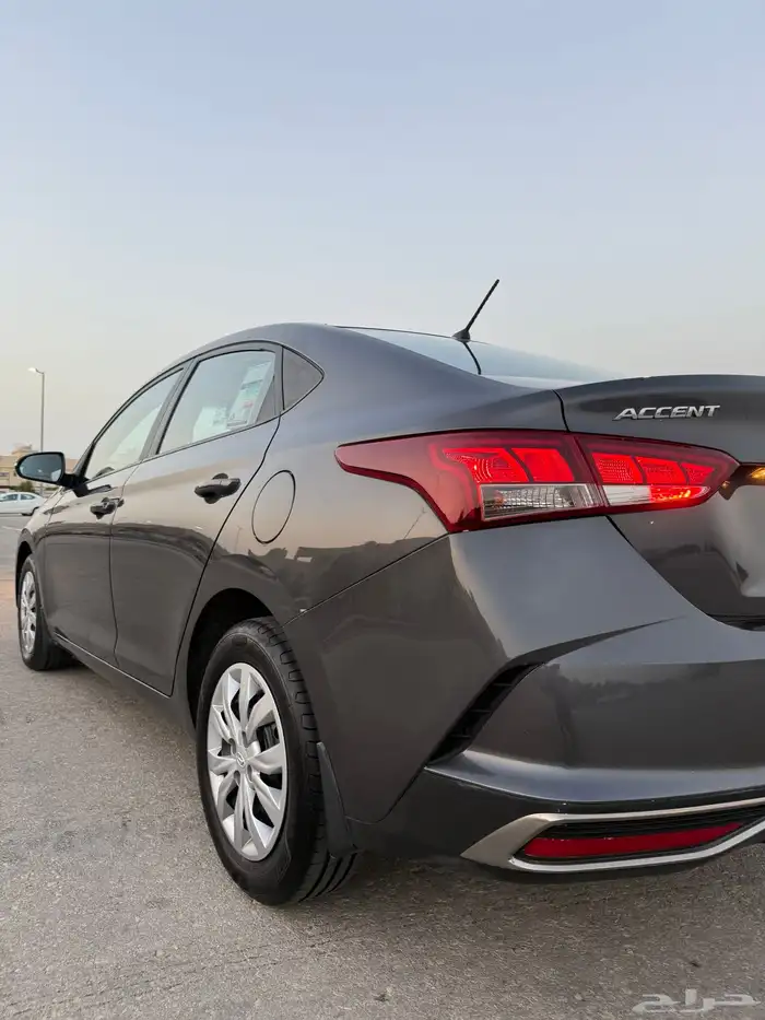 (تم البيع تم البيع)هيونداي اكسنت 2021 سعودي قمه بنضافه 9