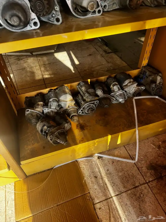 مركز الخير باكمات فرامل وجميع الجهزه وعلب الدركسون وسلفات 3