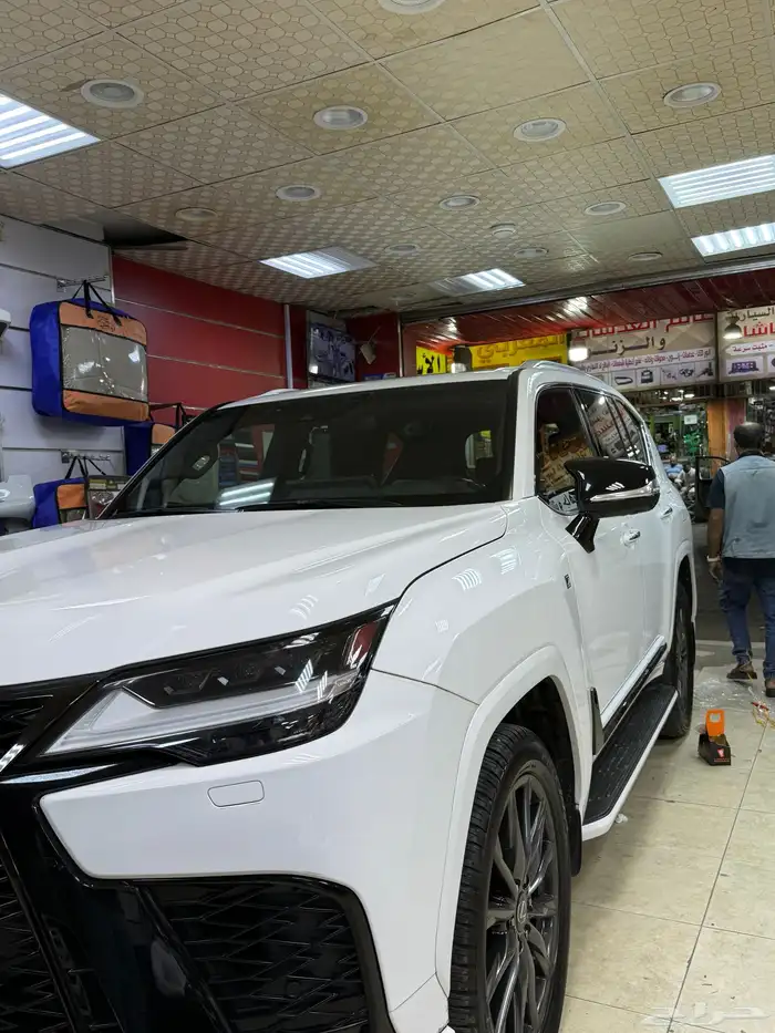 ترهيم لكزس LX 600 من 2023-2024 بالكامل وسعر جدا ممتاز 9