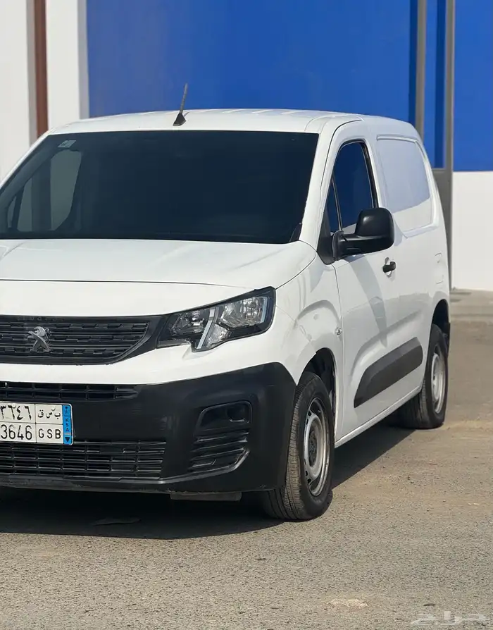 سيارة بضاعة ديزل بيجو 2023 بارتنر السعر 35000 الف 15