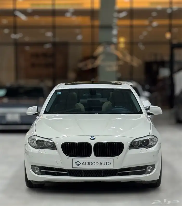 بي ام دبليو 520i 2013 مستعمل 0