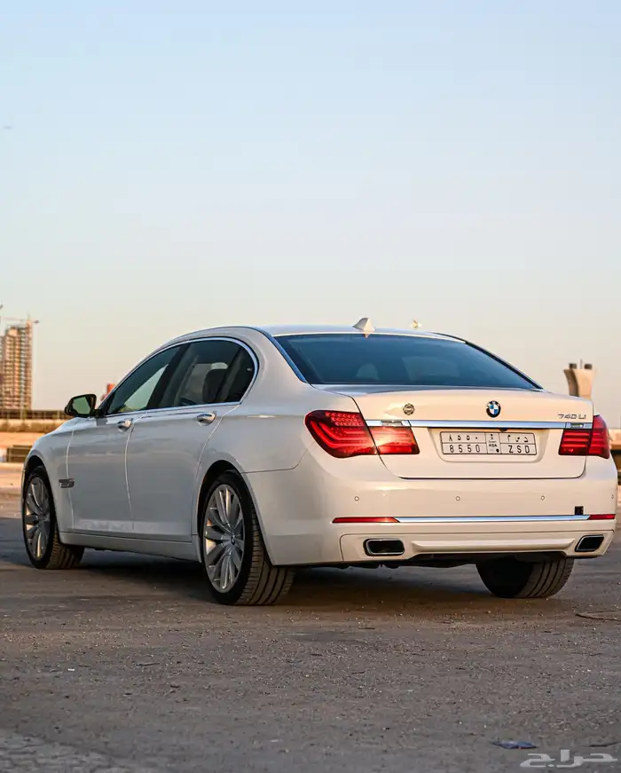 بي ام دبليو 740Li 3