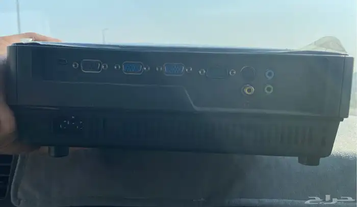 بروجكتر Benq شبه جديد 1