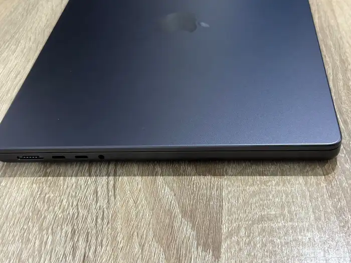 ماك بوك برو MacBook Pro M3 Pro 2