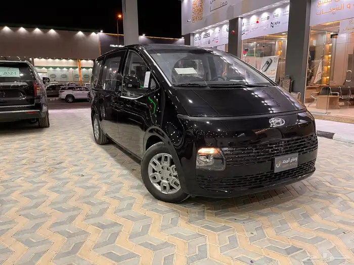 عرض خاص للشركات هيونداي ستاريا 11 راكب 2025 1