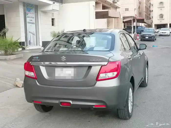 للبيع سزوكي ديزاير الموديل 2023 بحالة ممتازة جدا 11