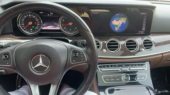 مرسيدس E300  2018 2