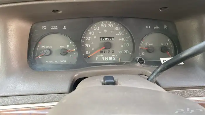 فورد قراندي ماركيز موديل 2000 3