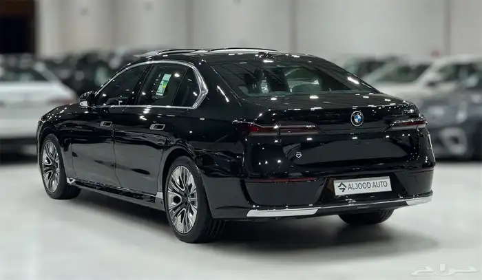 بي ام دبليو 2023 735i مستعمل ناغي 3