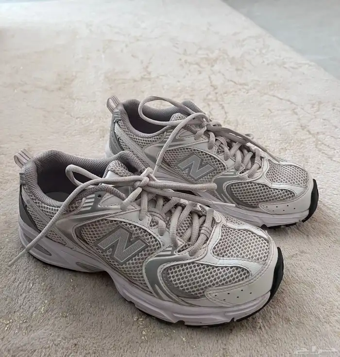 جزمة New Balance 530 اصلية 1