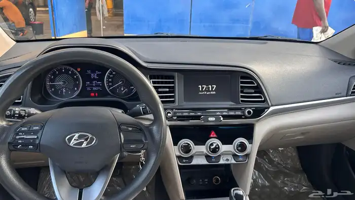سيارة انترا 2020 0