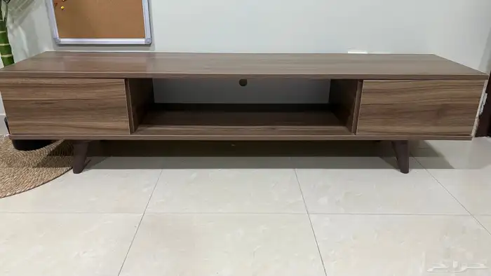 طاولة تلفزيون 2
