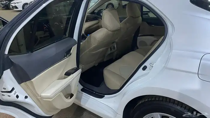 كامري 2019 GLEفل كامل بنزين 10