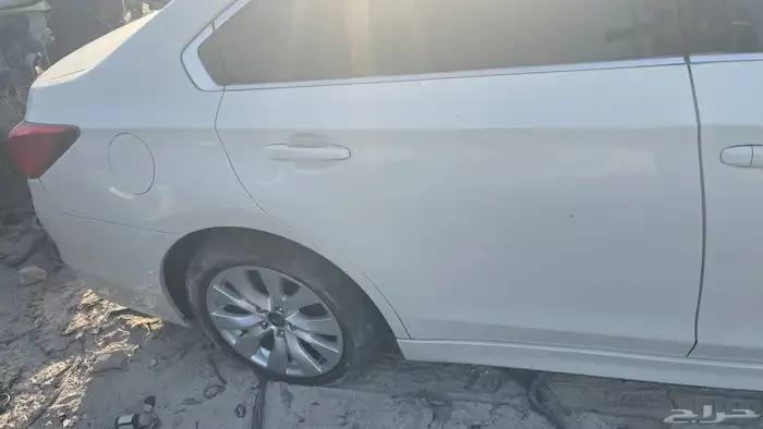سوبارو ليجاسي 2015 قطع غيار فقط 16