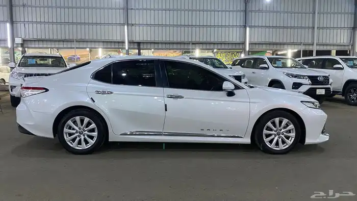 كامري 2019 GLEفل كامل بنزين 6