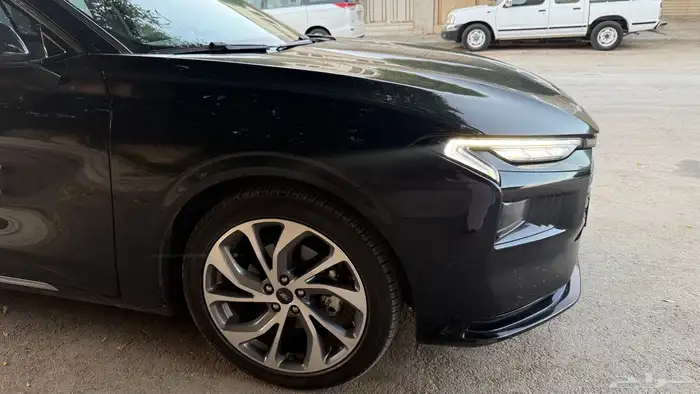 فورد تورس تيتانيوم فل كامل بودي وكاله 9
